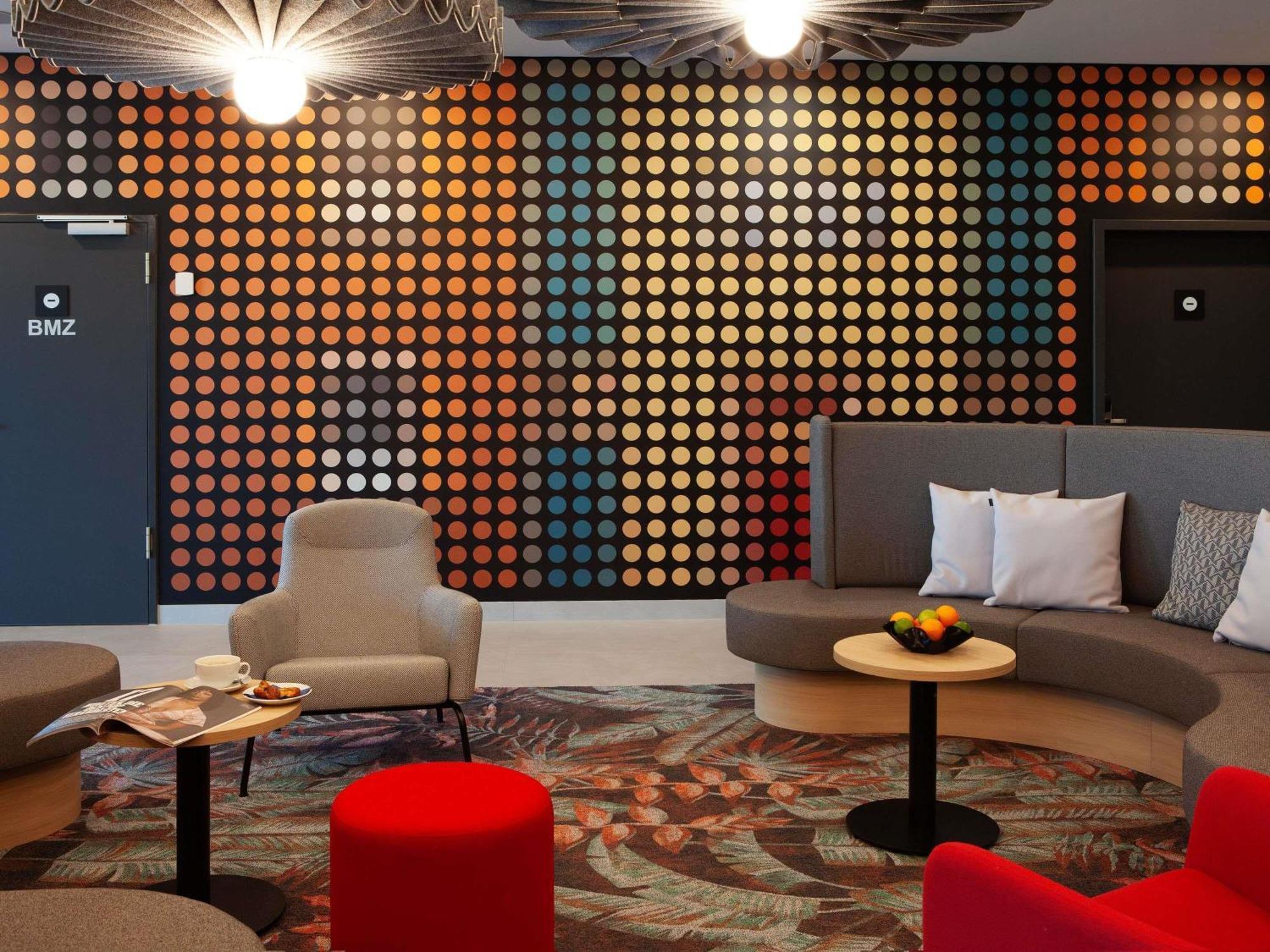 Ibis Hotel Berlin Airport — Photos 3